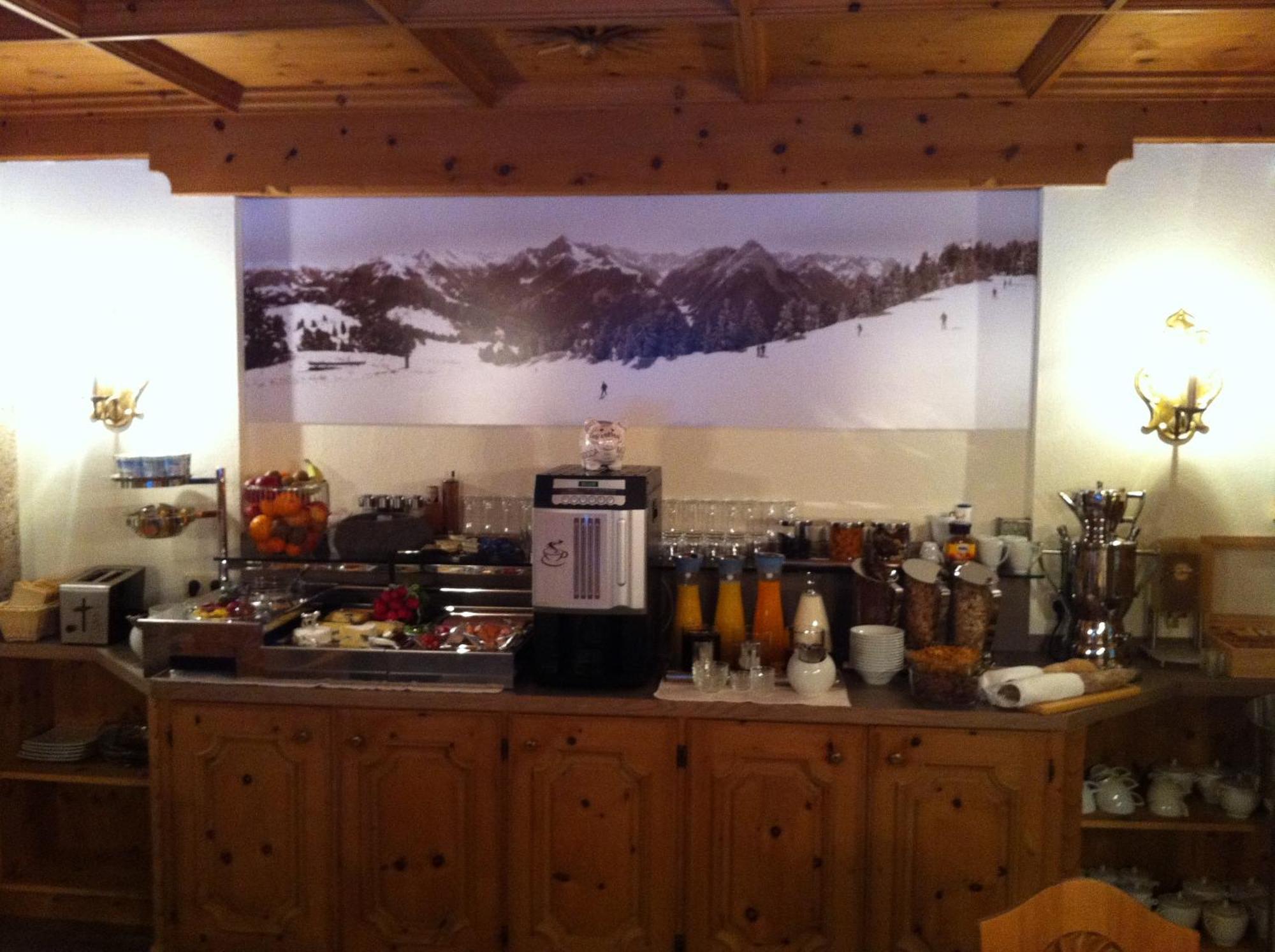 מאיירהופן Alpin Hotel Garni Eder - Private Living מראה חיצוני תמונה