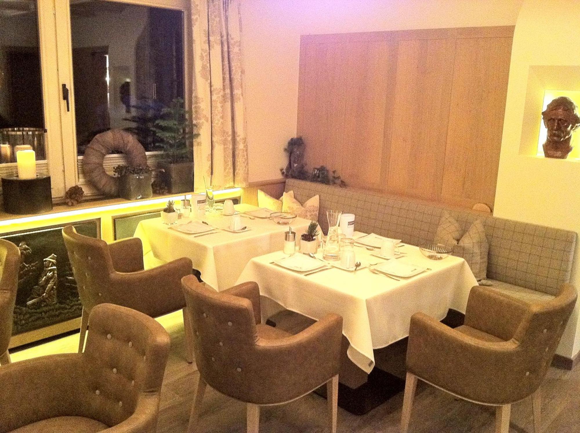 מאיירהופן Alpin Hotel Garni Eder - Private Living מראה חיצוני תמונה